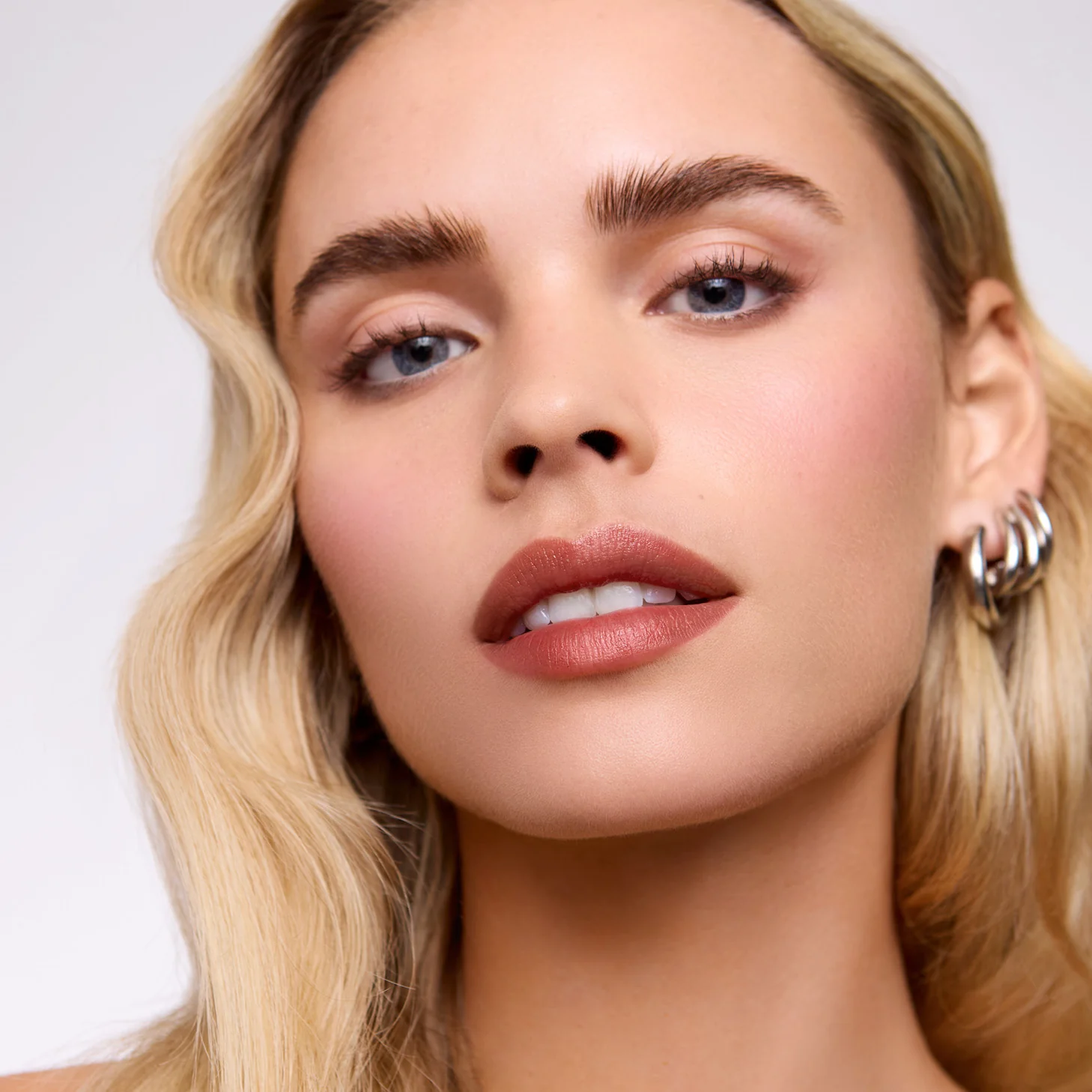 WONDER BLADING Lip Stain Masque - Hush - Image 3